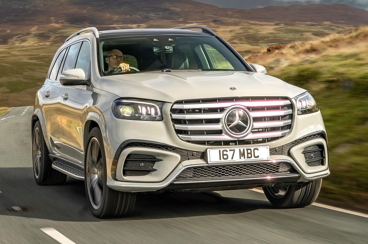Mercedes GLS front cornering