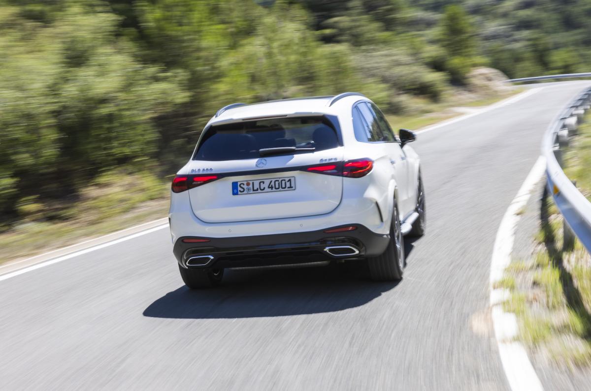Mercedes GLC 2022 rear cornering