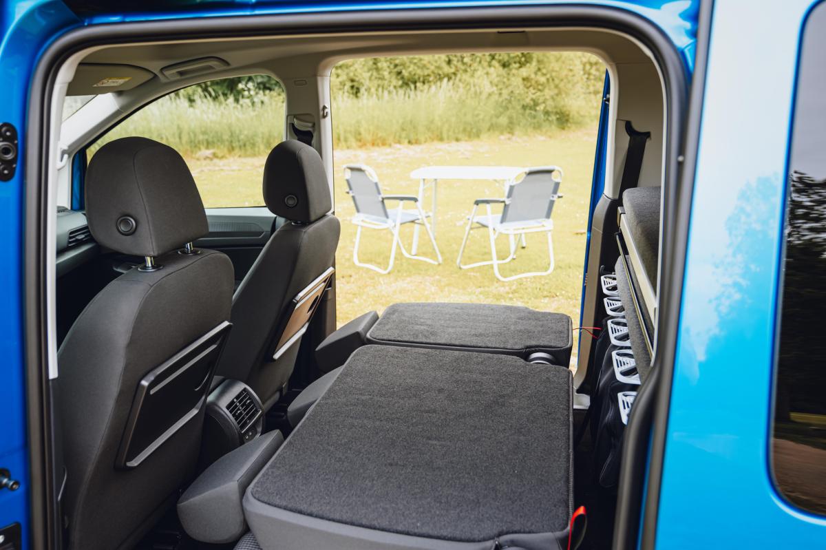 Volkswagen Caddy California interior