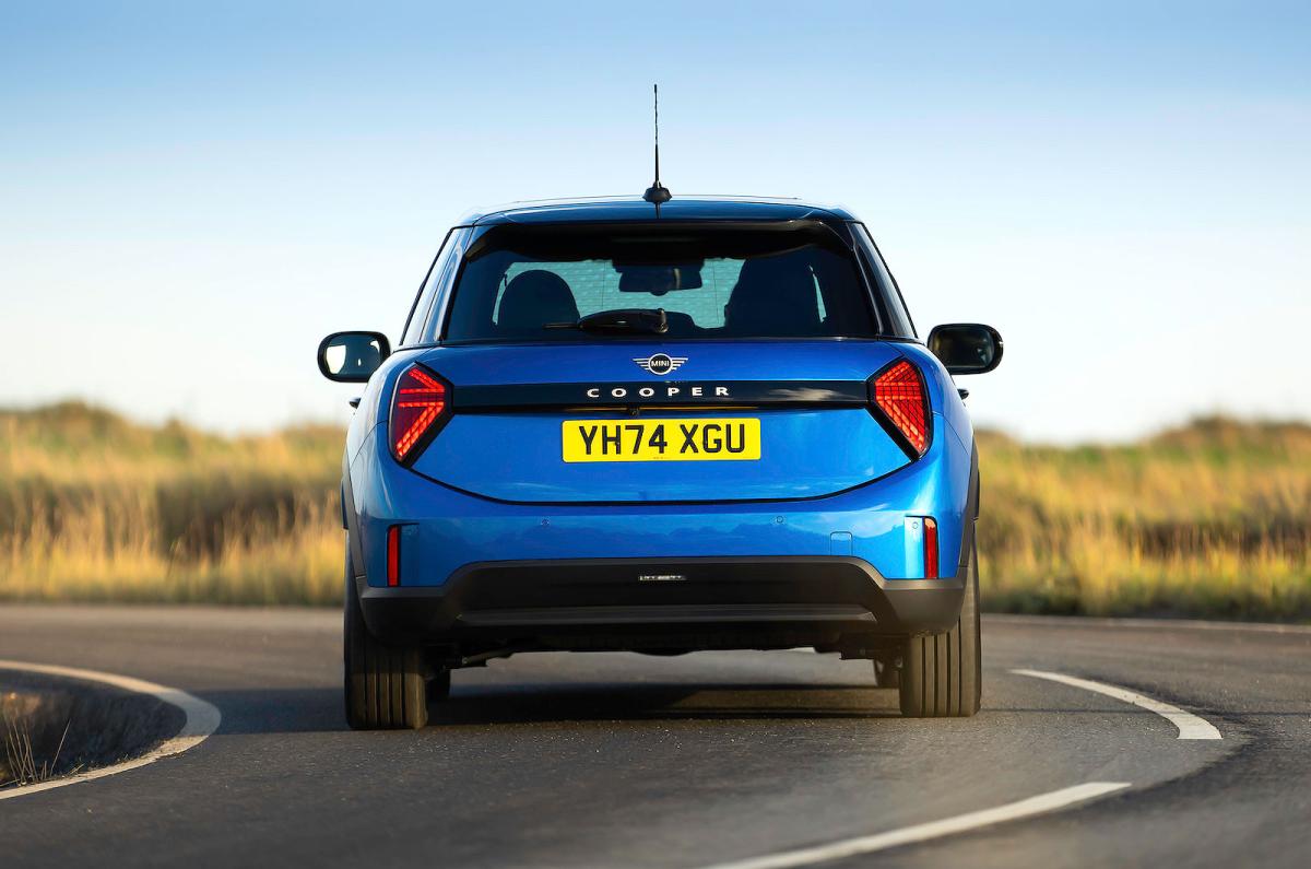 Mini Cooper 5 Door rear driving