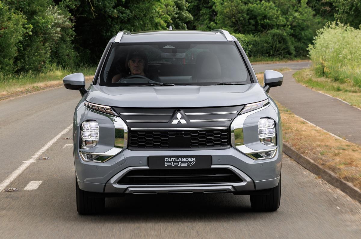 Mitsubishi Outlander PHEV driving front
