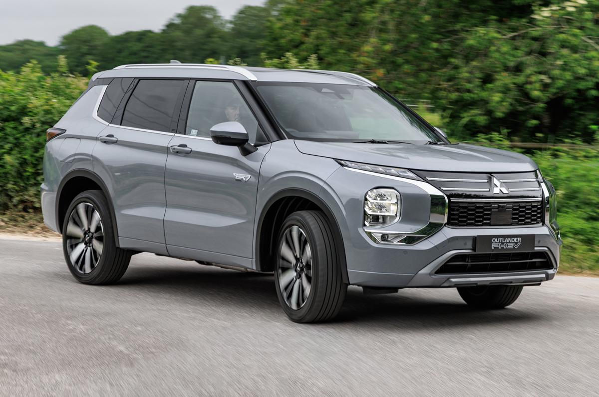 Mitsubishi Outlander PHEV front cornering