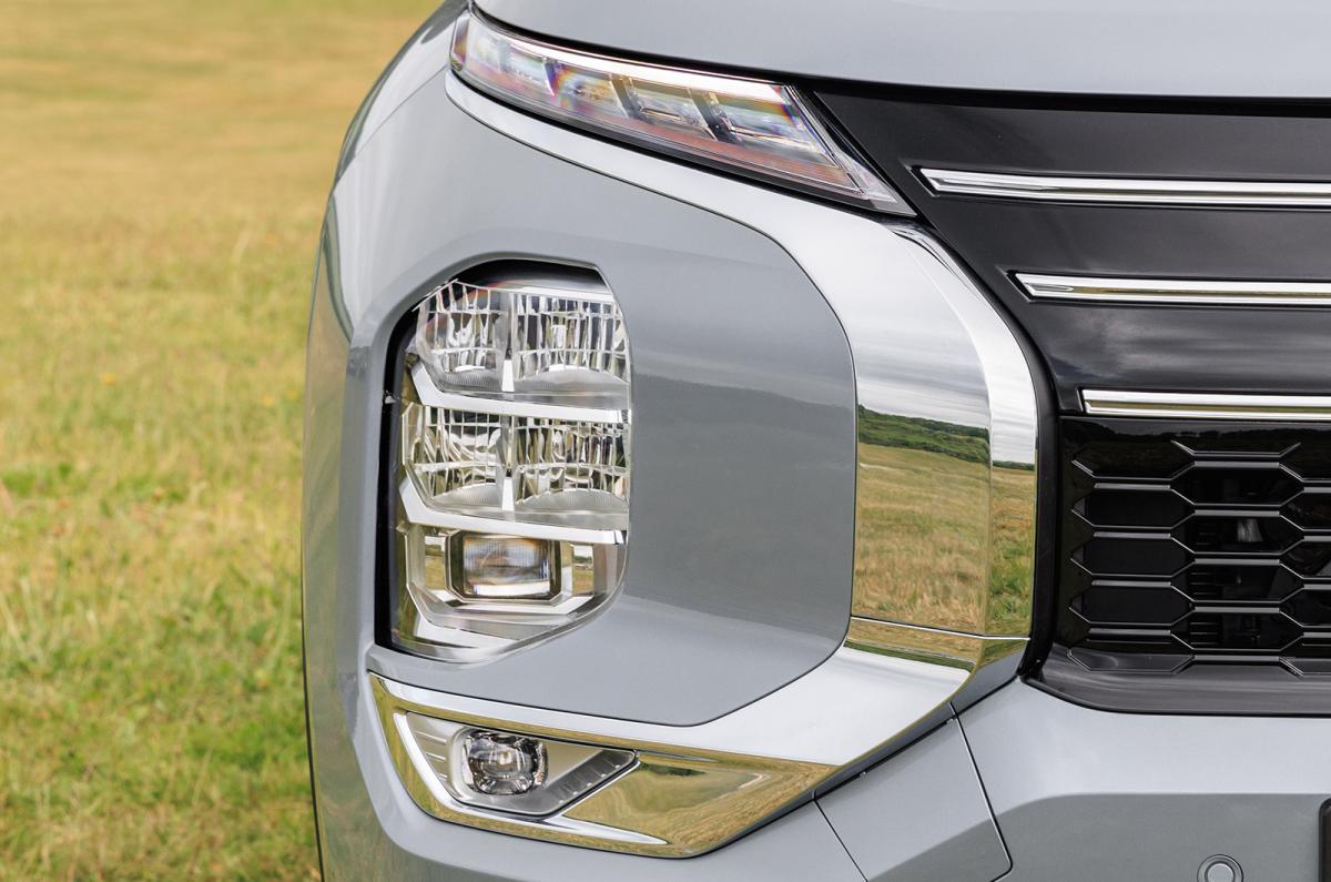 Mitsubishi Outlander PHEV headlight detail