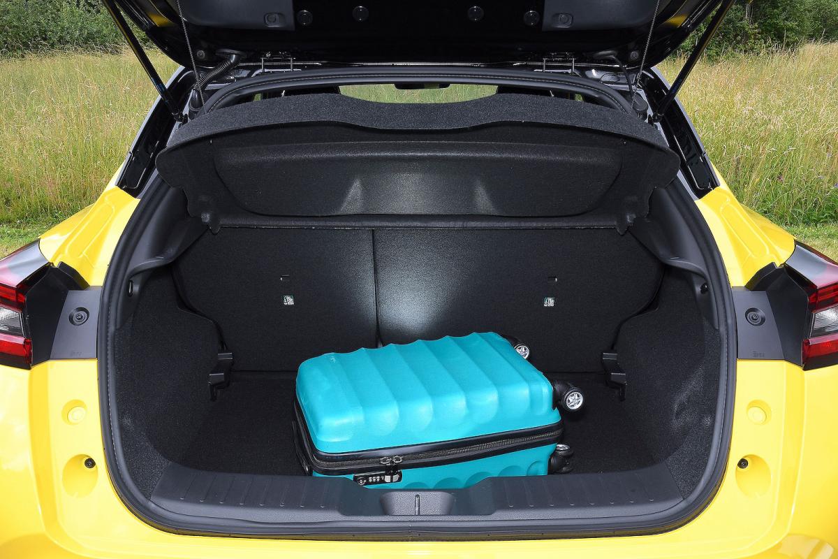 Nissan Juke boot