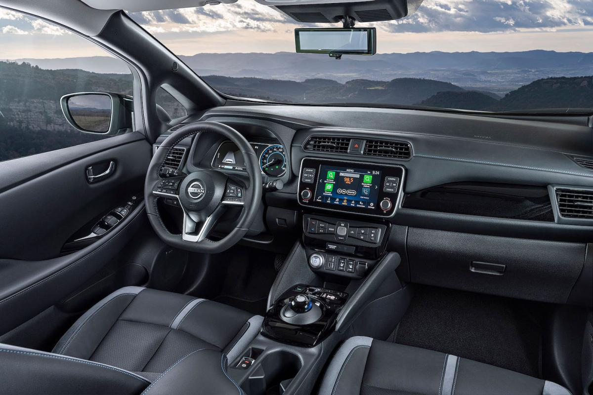 Nissan Leaf interior front seats