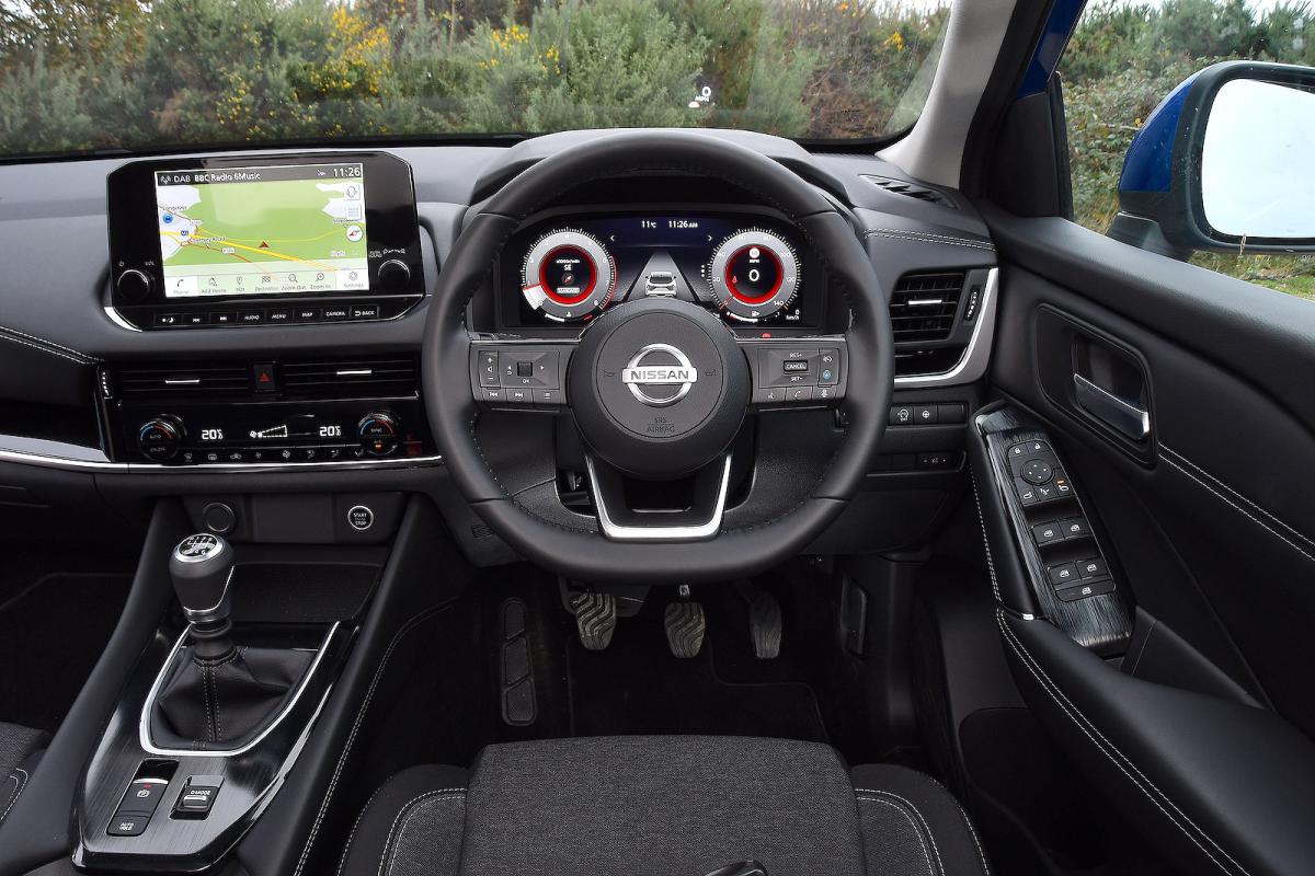 Nissan Qashqai dashboard