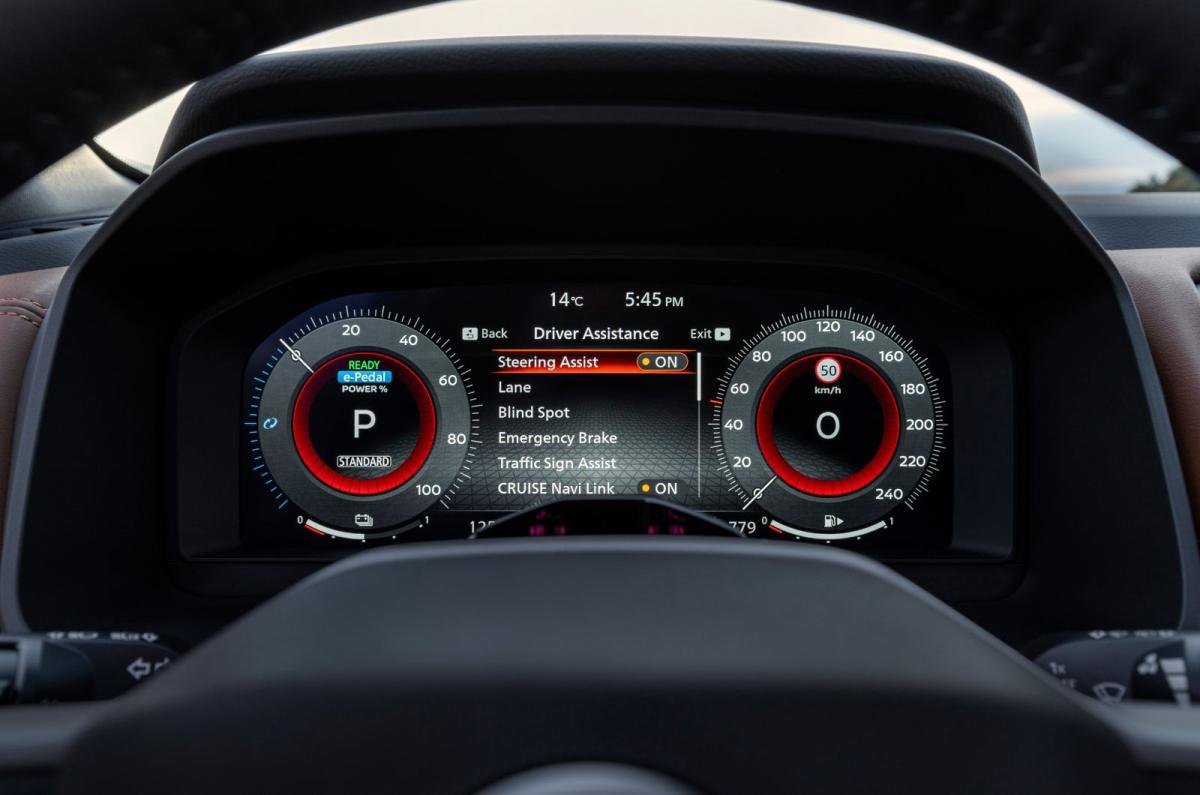 Nissan X-Trail interior