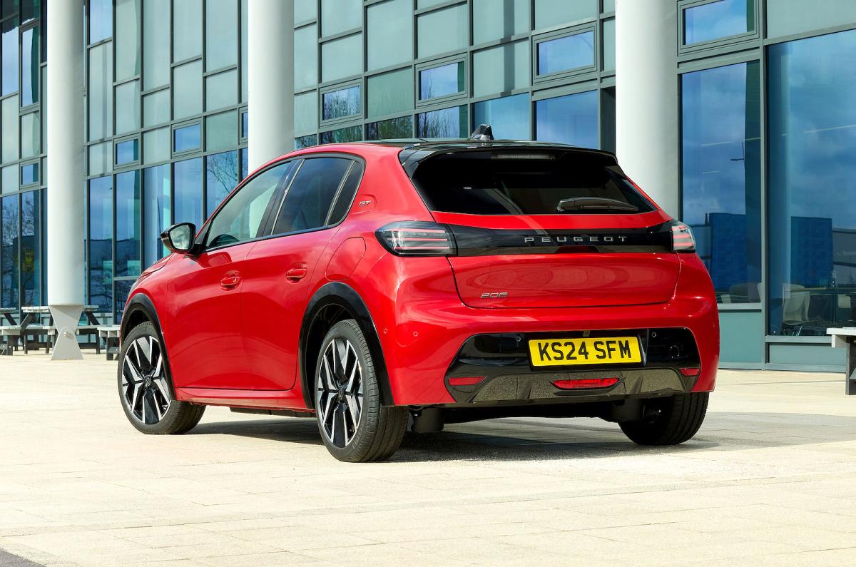 Red Peugeot 208 rear left static