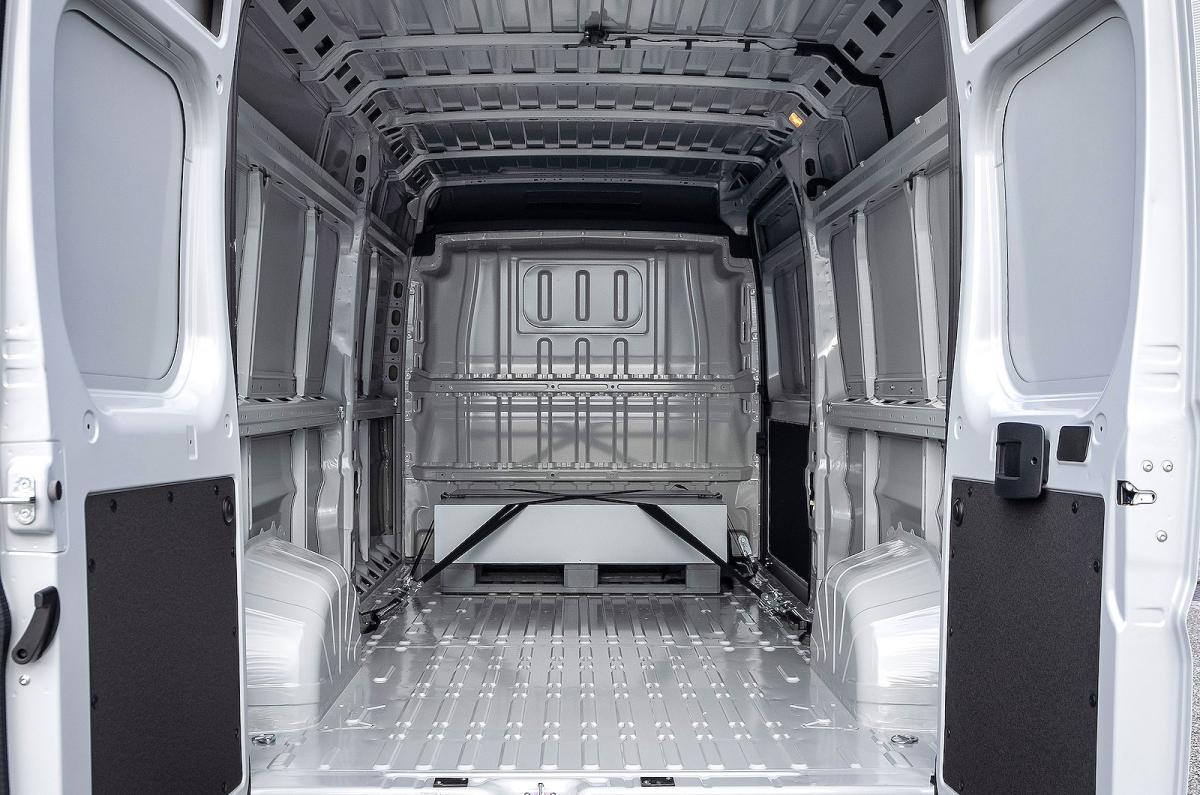 Peugeot Boxer load bay
