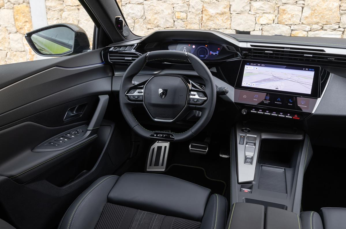 Peugeot e-408 dashboard