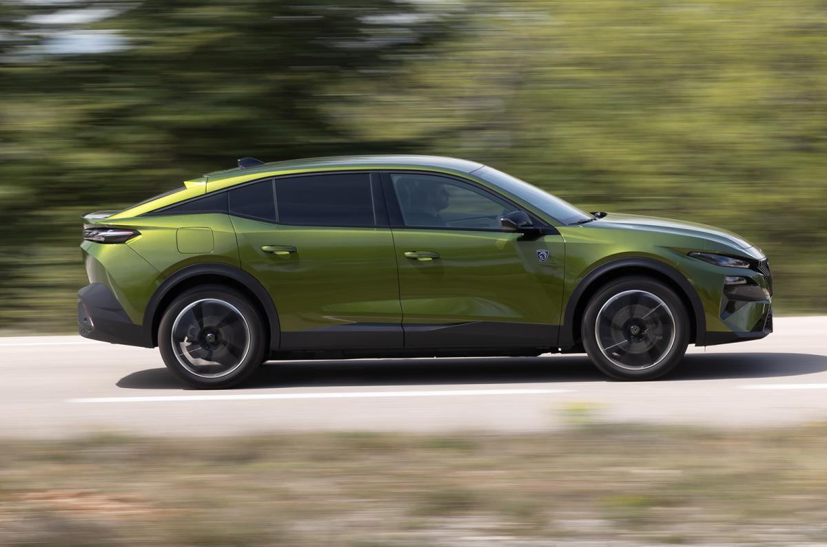 Peugeot e-408 driving side