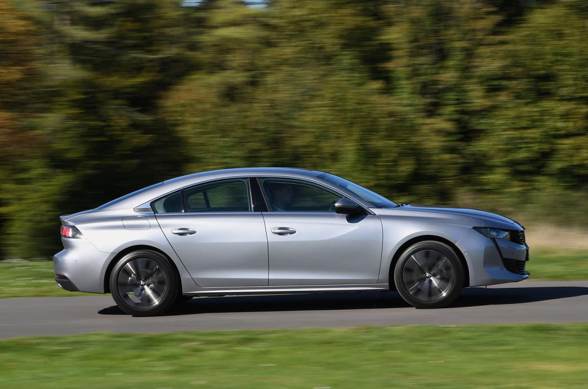 Peugeot 508 side