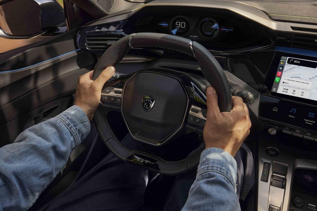 Peugeot 308 hatchback interior details