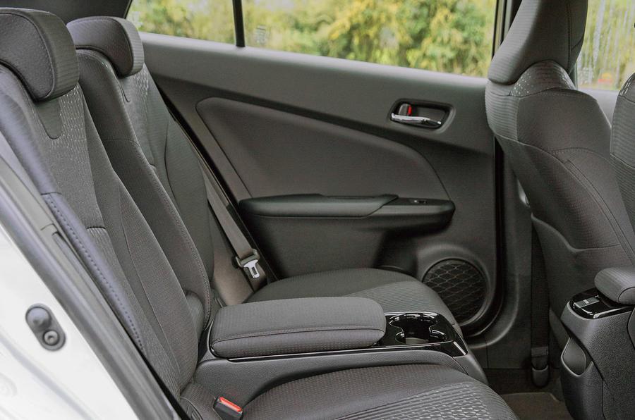 Used Toyota Prius Plug-in 