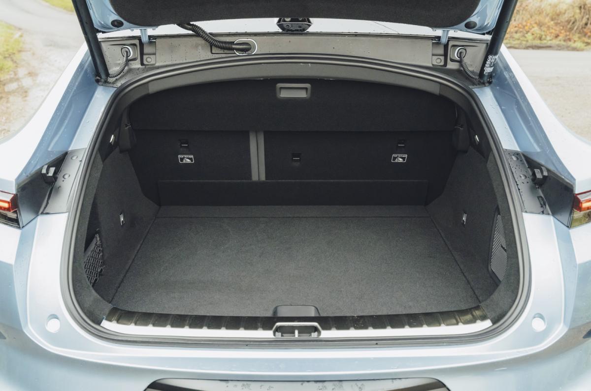 Polestar 4 boot