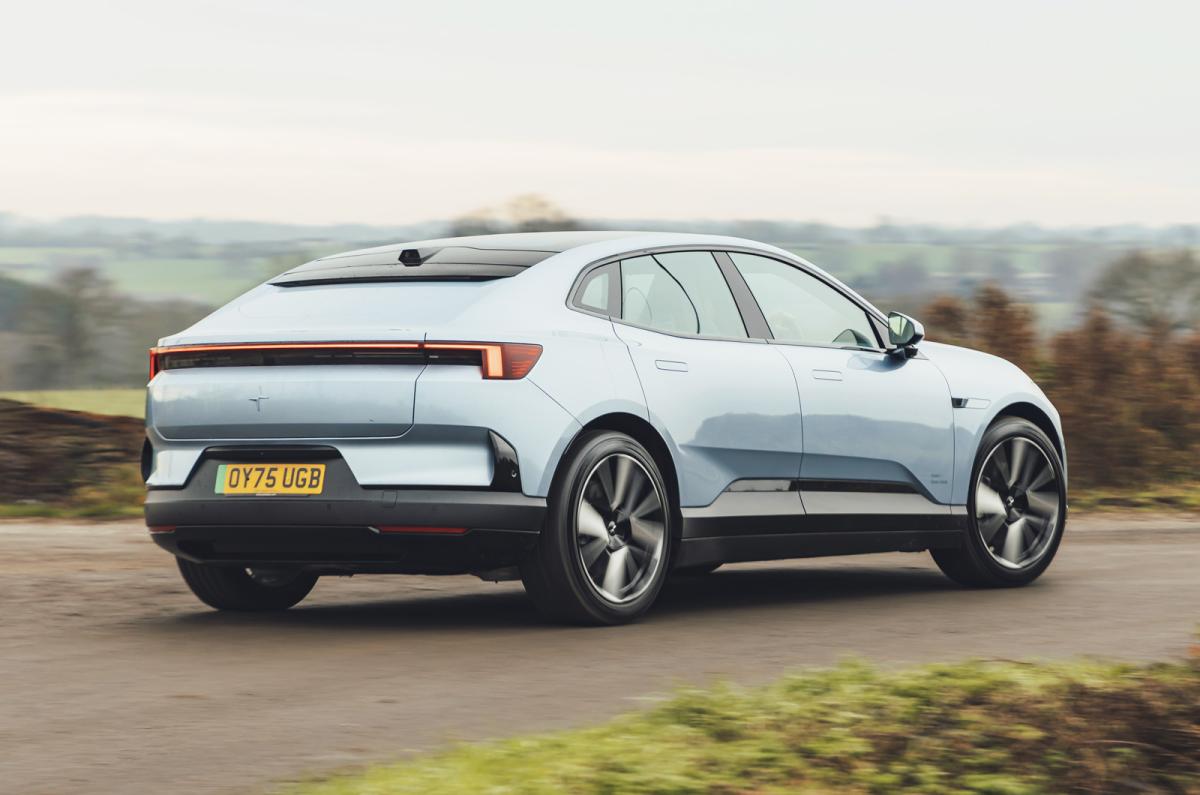 Polestar 4 rear cornering