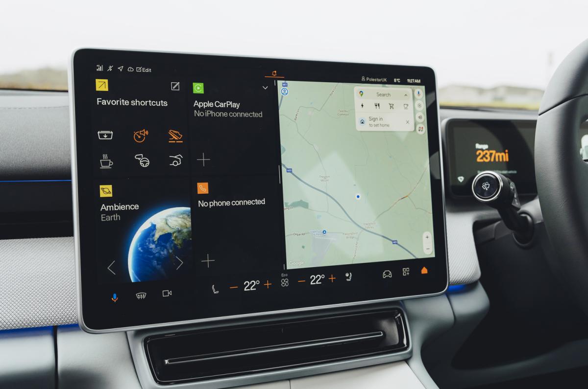 Polestar 4 touchscreen