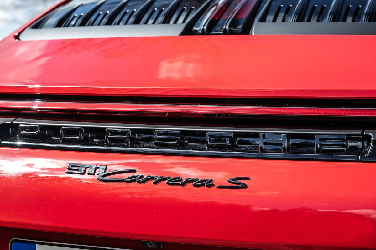 Porsche 911 rear badge