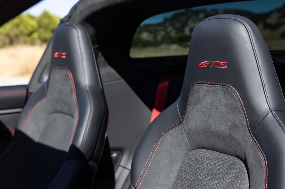 Porsche 911 Targa front seats