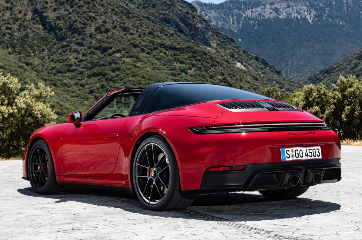 Porsche 911 Targa rear quarter