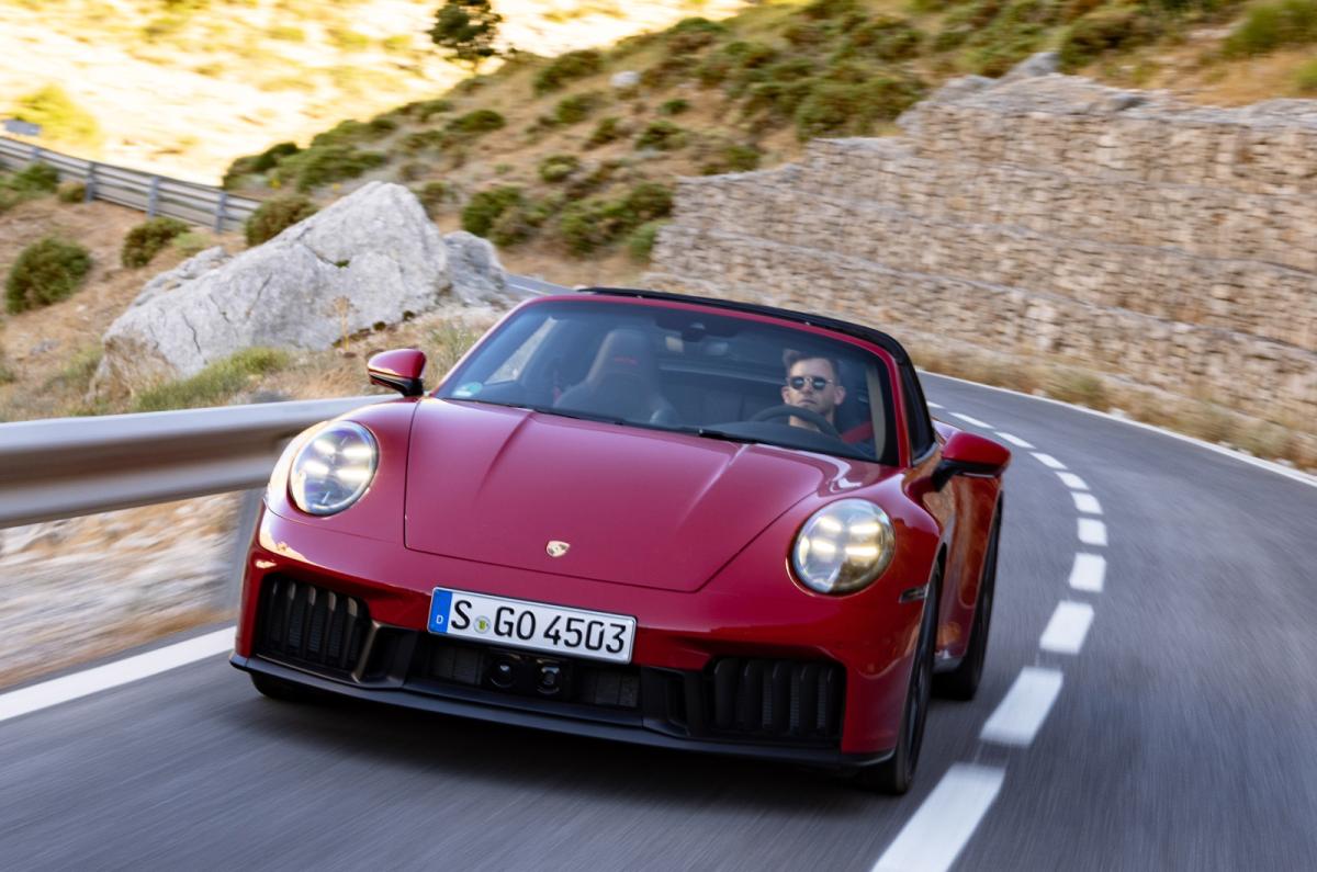 Porsche 911 Targa front cornering
