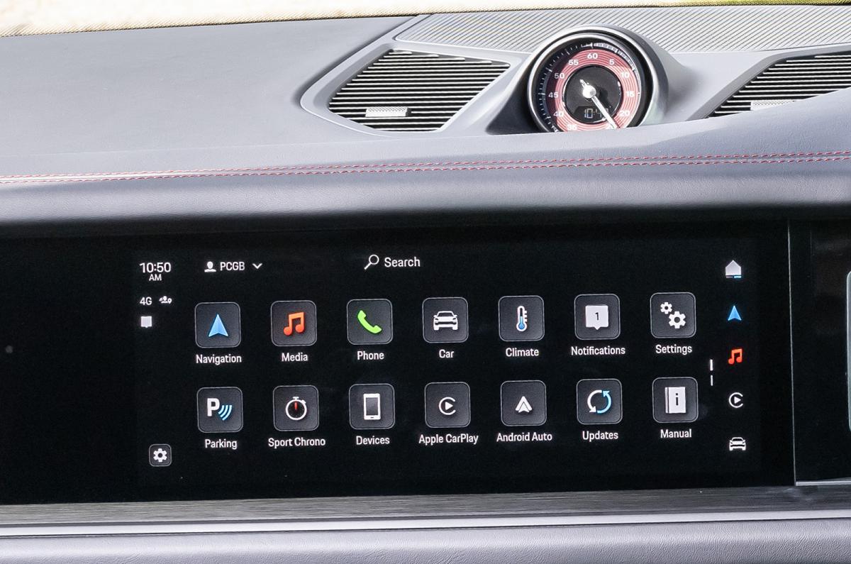 Porsche Cayenne touchscreen