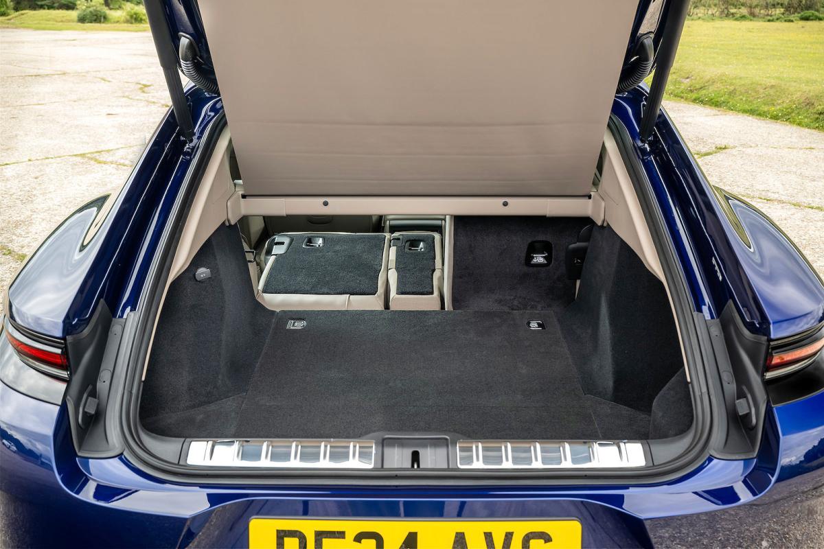 Porsche Panamera boot