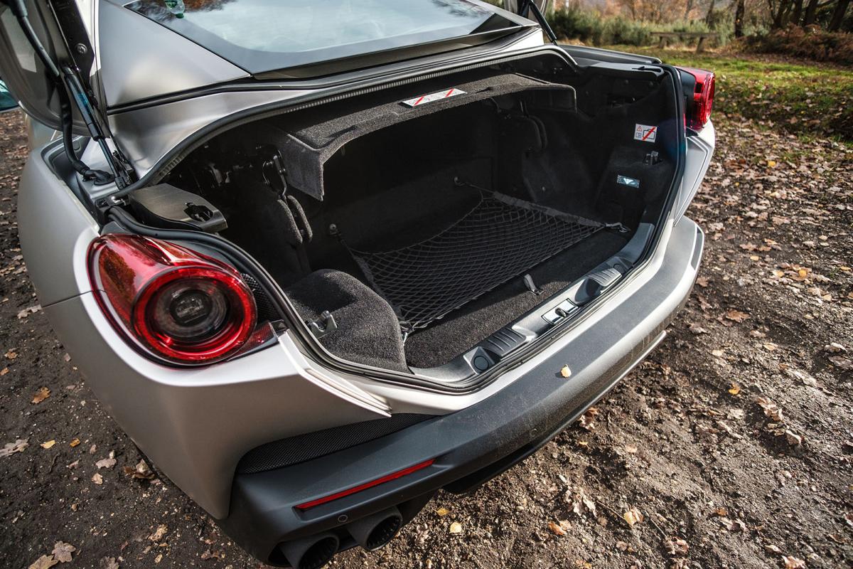 Ferrari Portofino 2019 rear, boot open