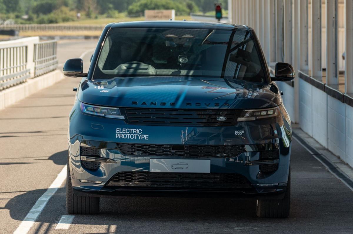 Range Rover Sport Electric front still