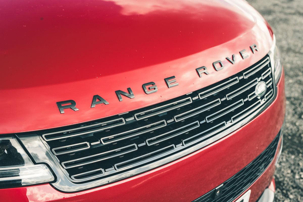 Range Rover Sport front detail