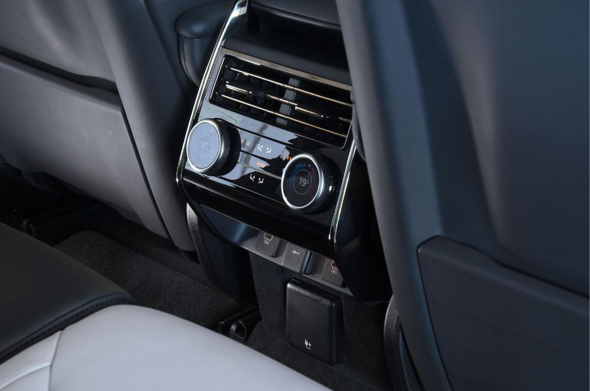 Range Rover Sport air vents