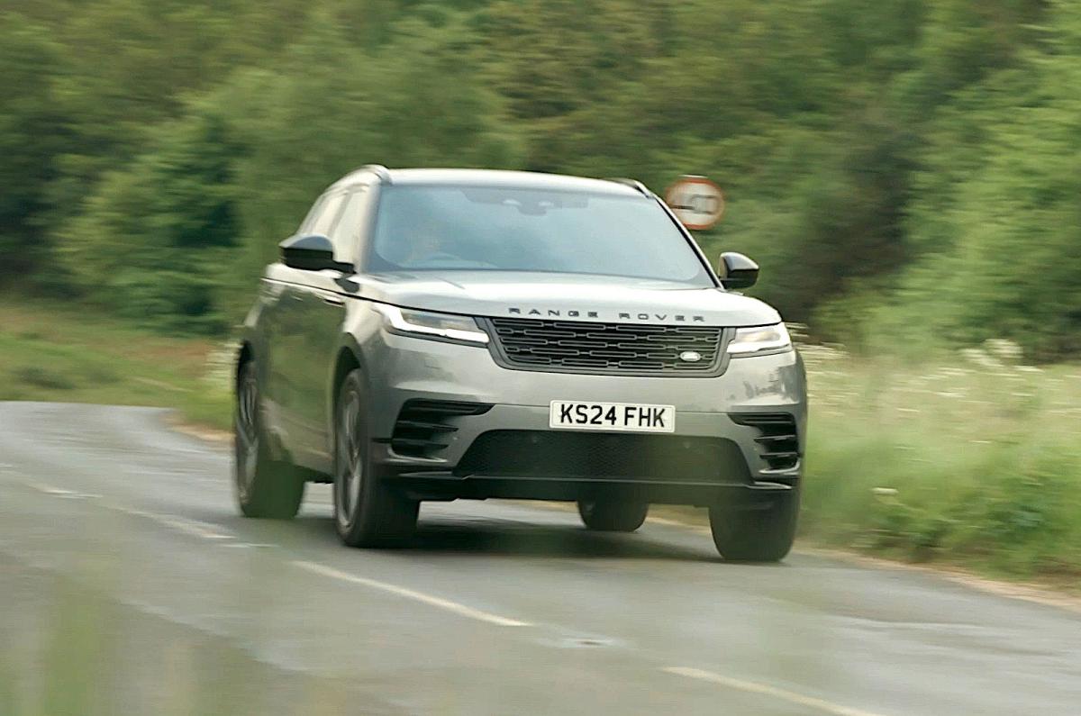 Land Rover Range Rover Velar front cornering