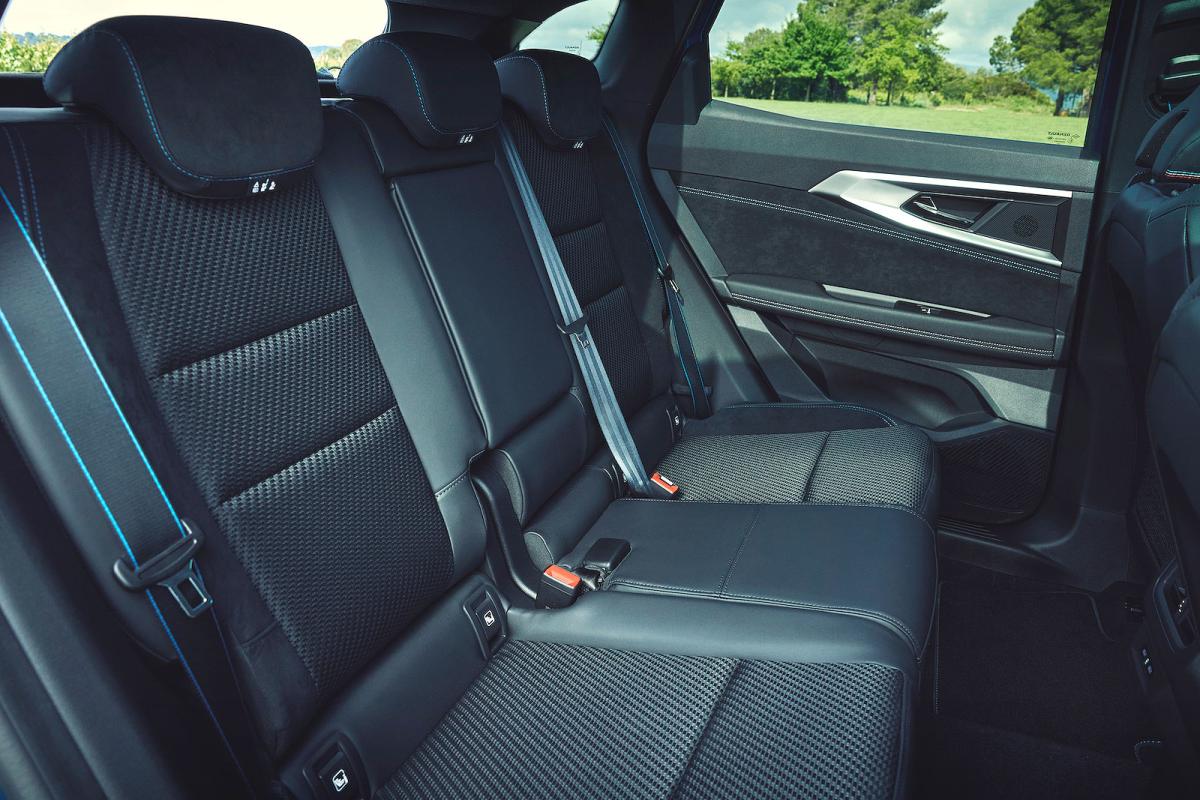 Renault Austral back seats