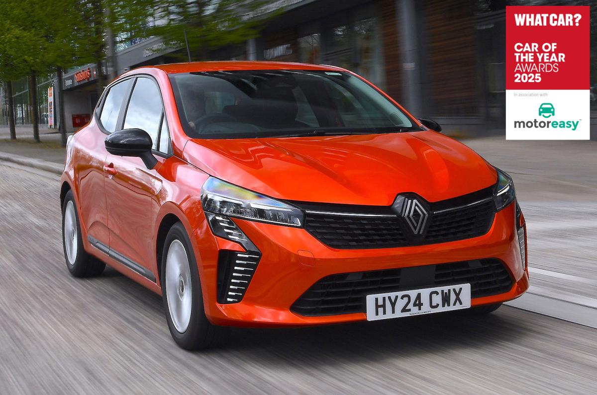 Renault Clio front right driving