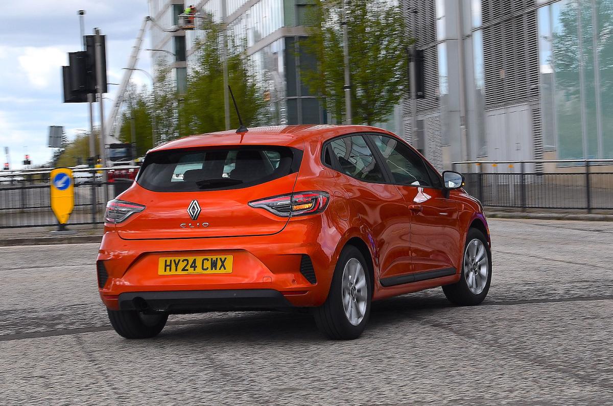 Renault Clio rear cornering