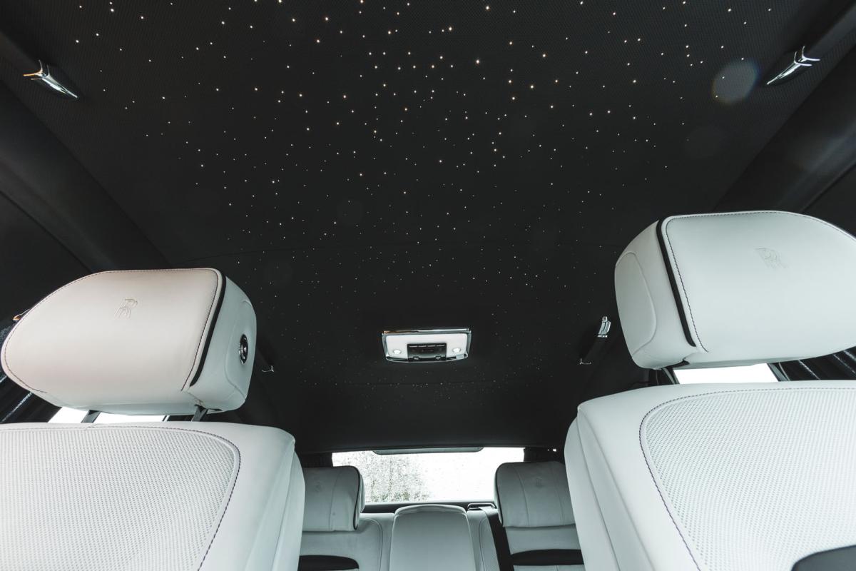 Rolls-Royce Ghost 2021 headliner detail