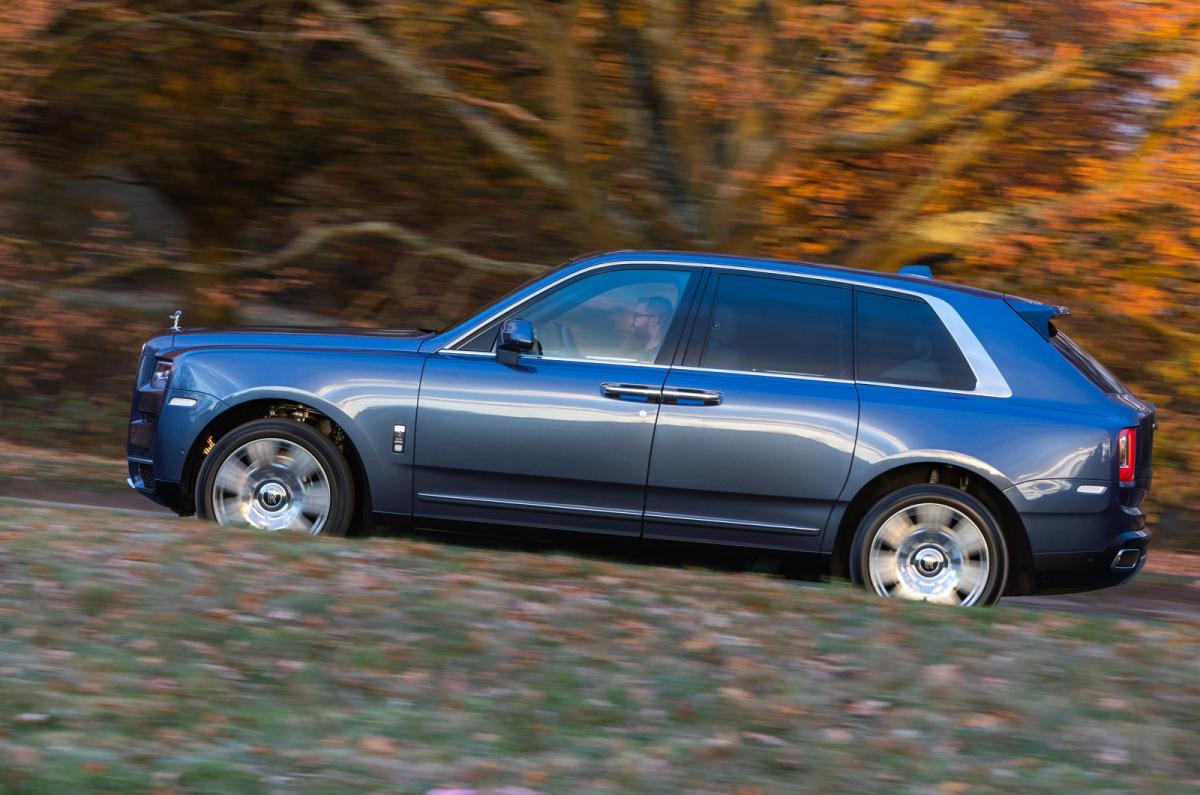 Rolls-Royce Cullinan side
