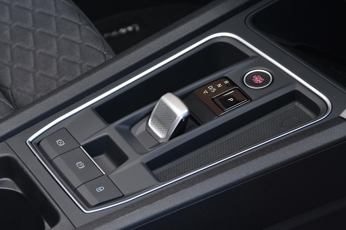 Seat Leon interior detail