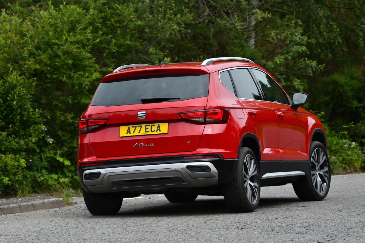 Used Seat Ateca 2022 rear cornering