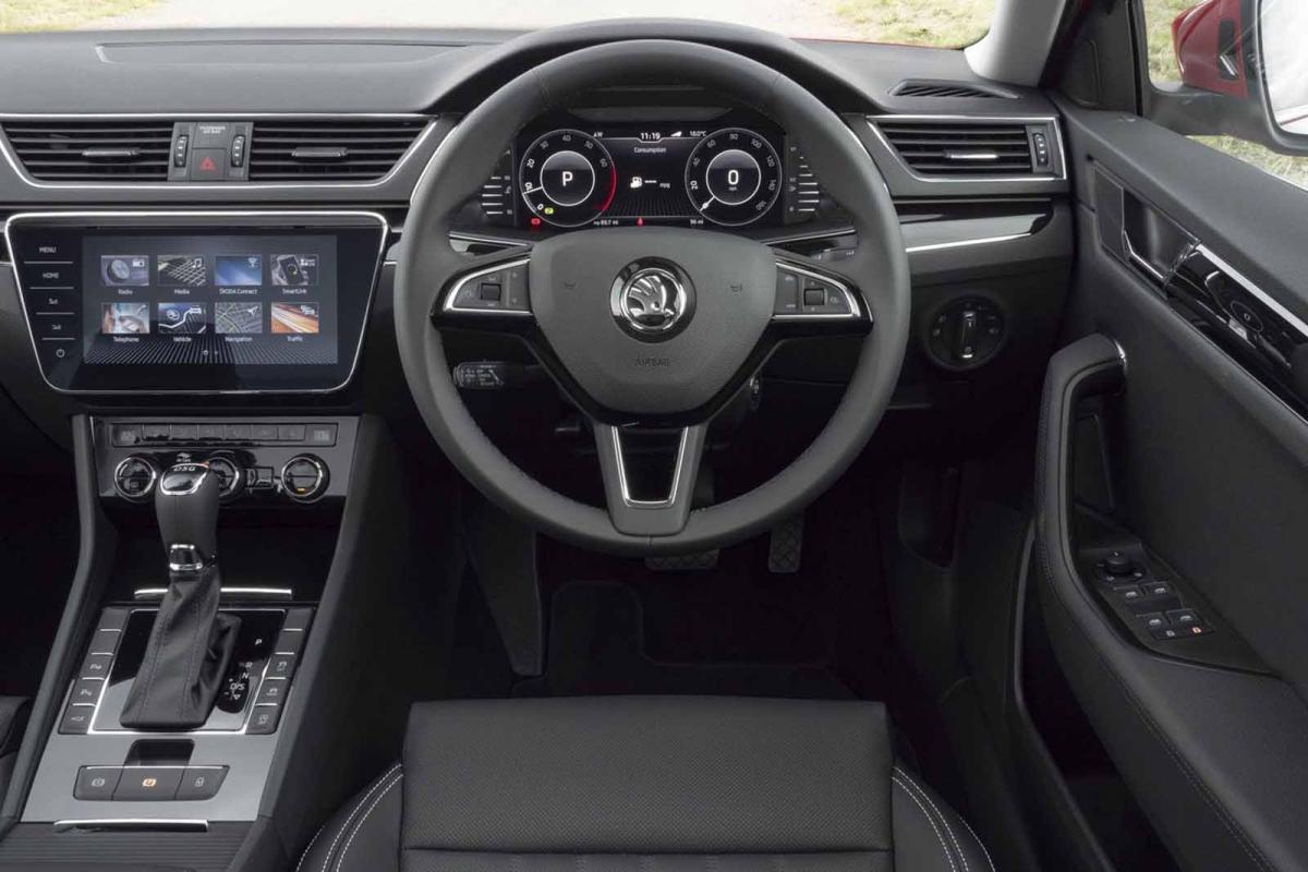 Used Skoda Superb 2015-2024 dashboard