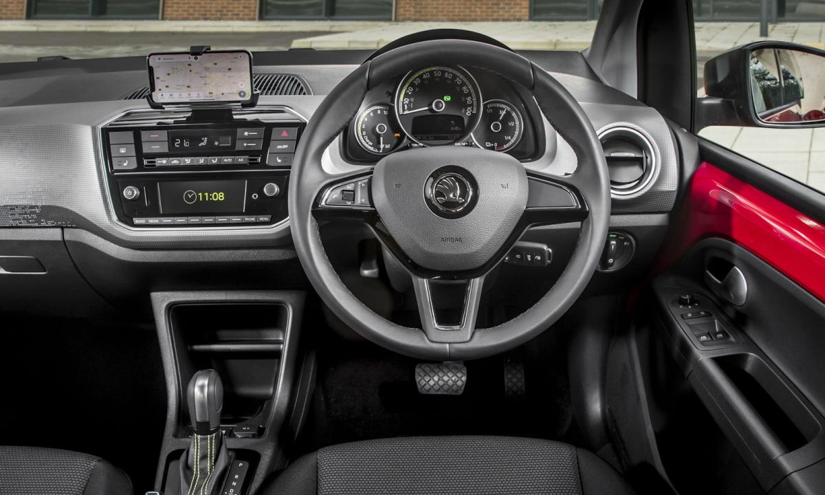 Skoda Citigo e iV 2020 RHD dashboard