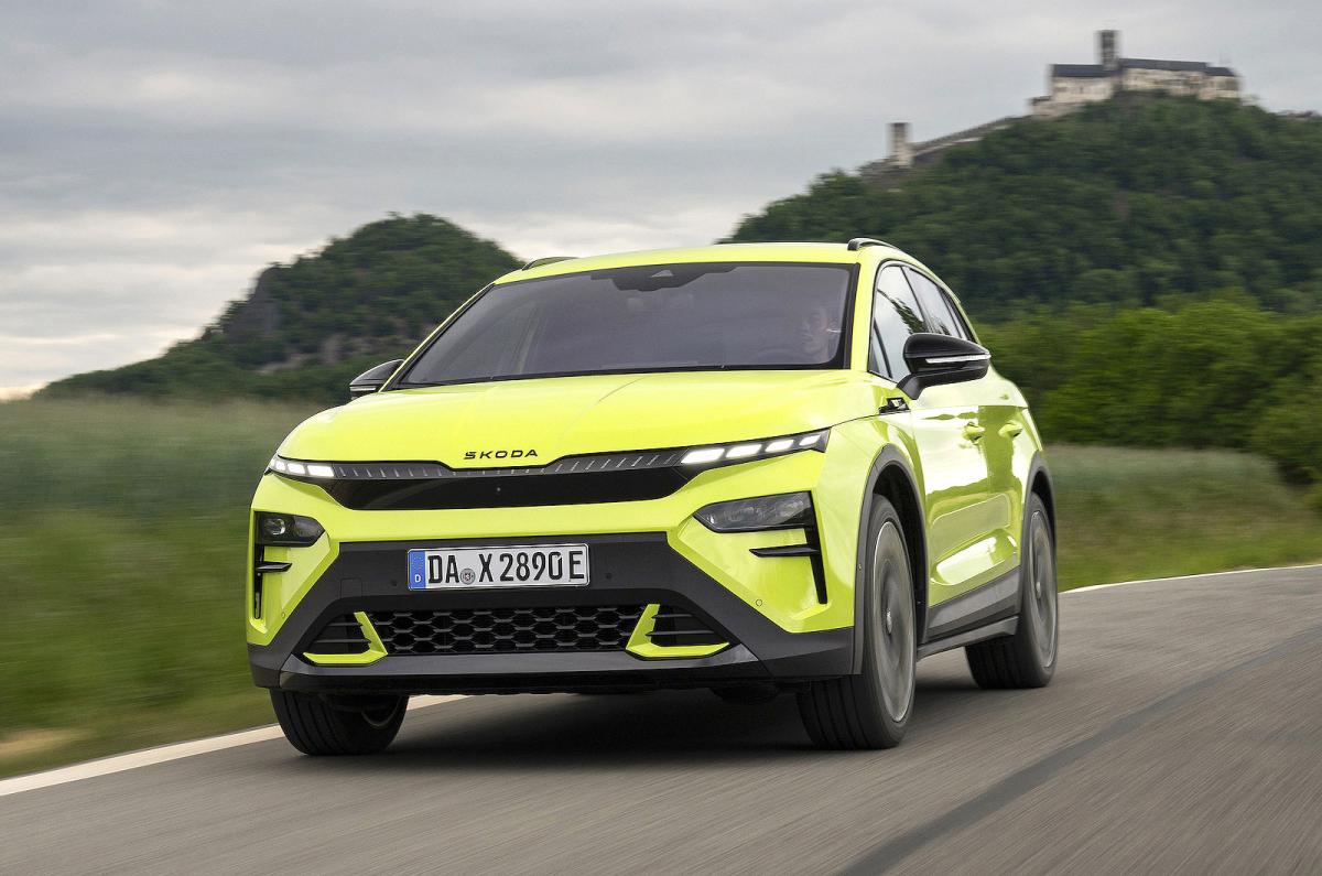 Skoda Elroq vRS front left driving