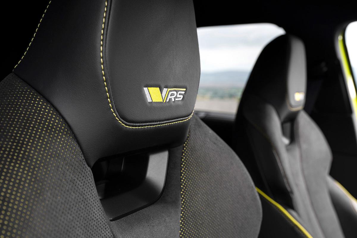 Skoda Elroq vRS headrest