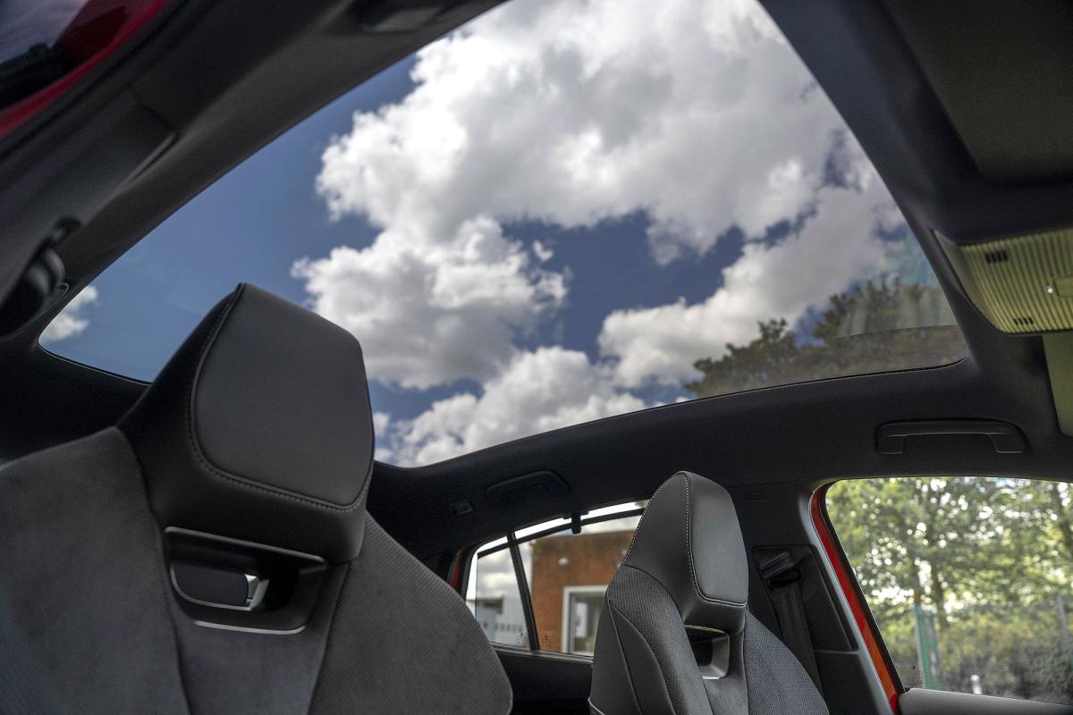 Skoda Enyaq Coupé panoramic roof