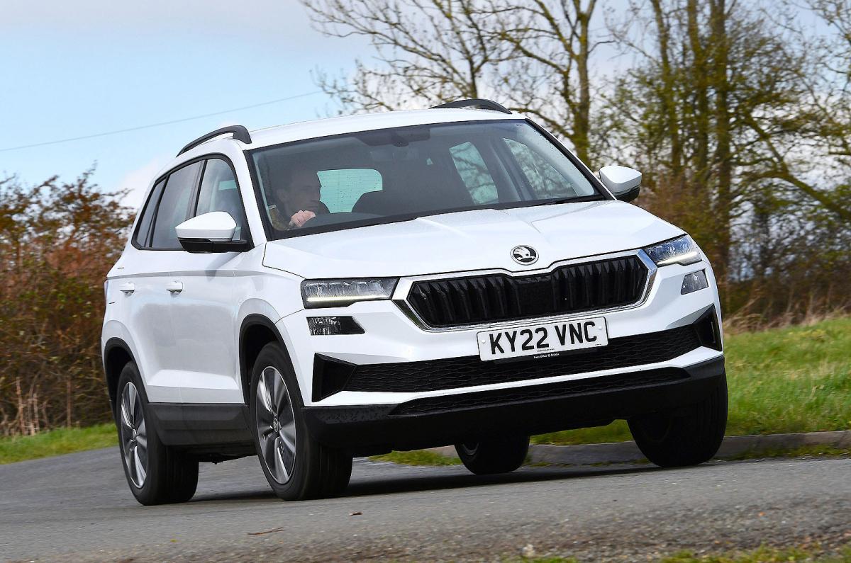 Skoda Karoq front cornering
