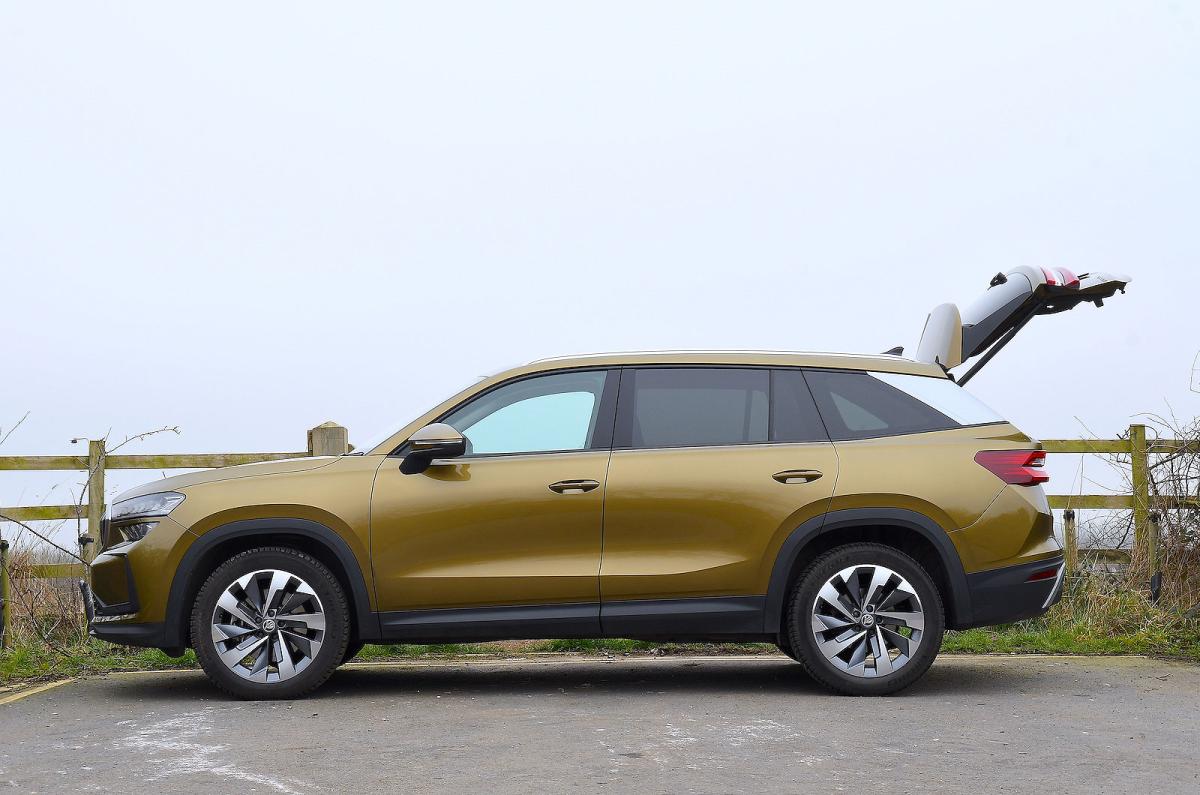 Skoda Kodiaq left static boot open