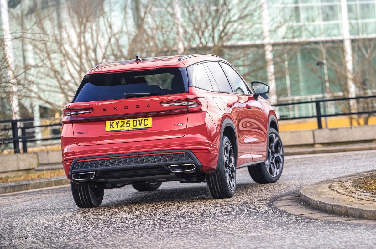 Skoda Kodiaq vRS rear cornering