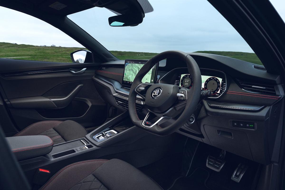 Skoda Octavia vRS dashboard