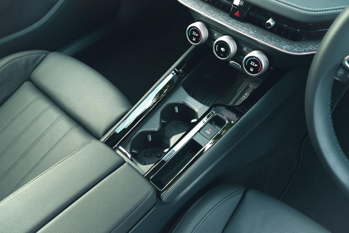 Skoda Superb interior detail