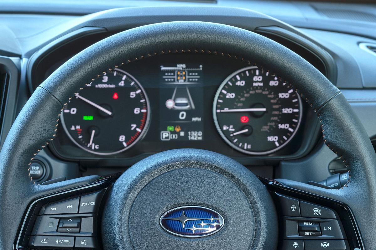 Subaru Forester driver display